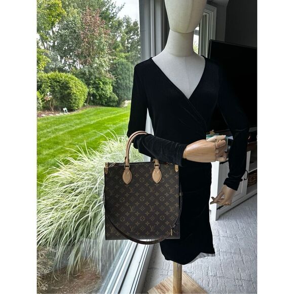 Louis Vuitton Sac Plat PM - Picture 16 of 16